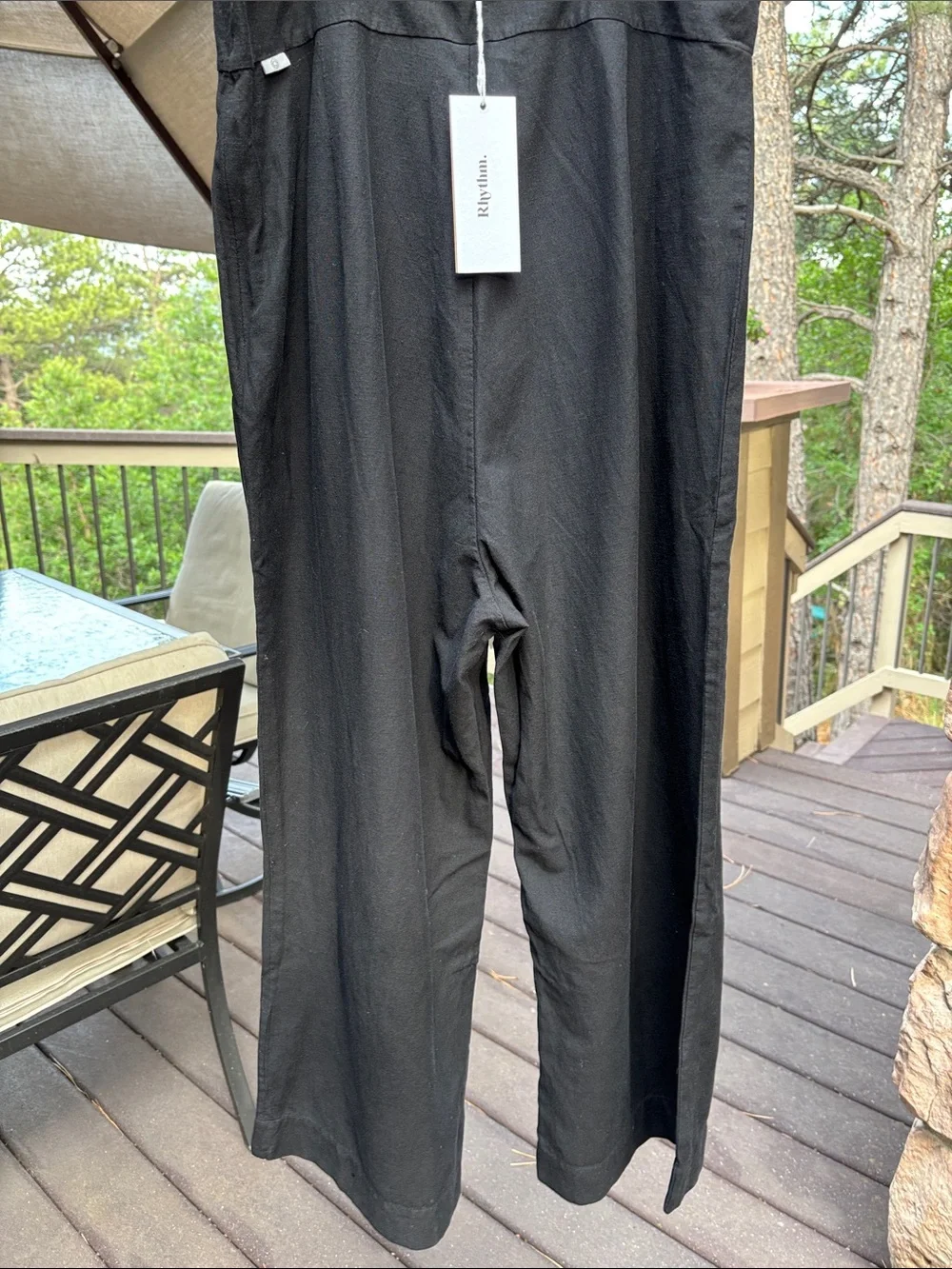 NEW! Rhythm. 12L Black Wide-Leg Linen Spaghetti-Strap Classic Jumpsuit Overalls - Picture 6 of 17